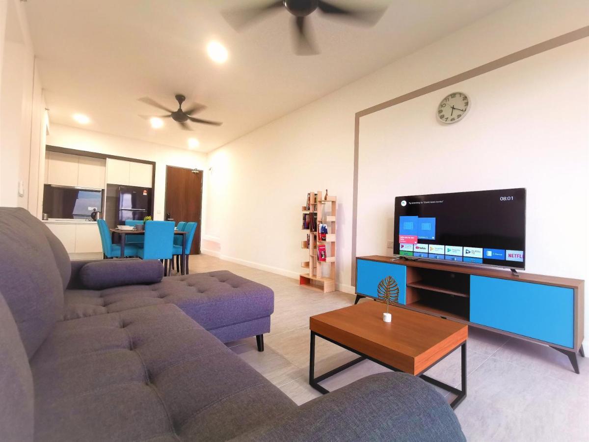 Bell Family Suite @Sepang Kota Warisan Klia Екстериор снимка