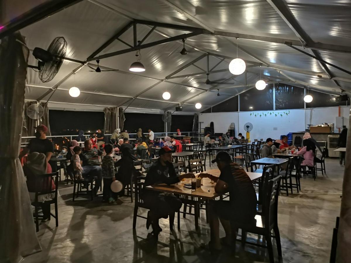 Bell Family Suite @Sepang Kota Warisan Klia Екстериор снимка